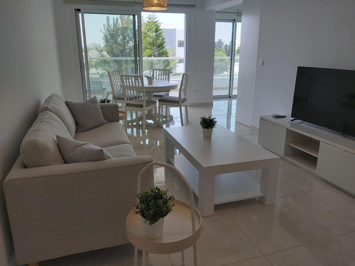 Dinglis Residences 31 Larnaca Extérieur photo
