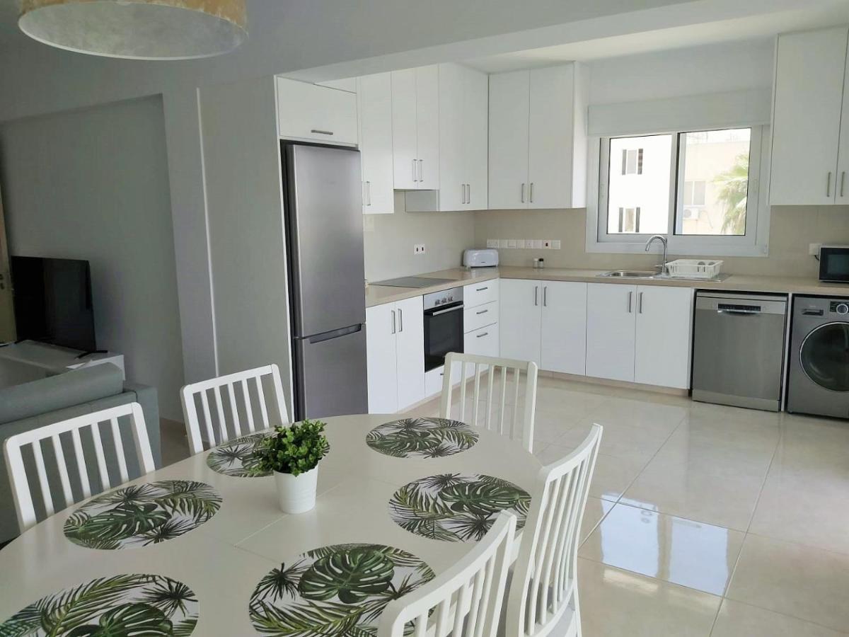 Dinglis Residences 31 Larnaca Extérieur photo