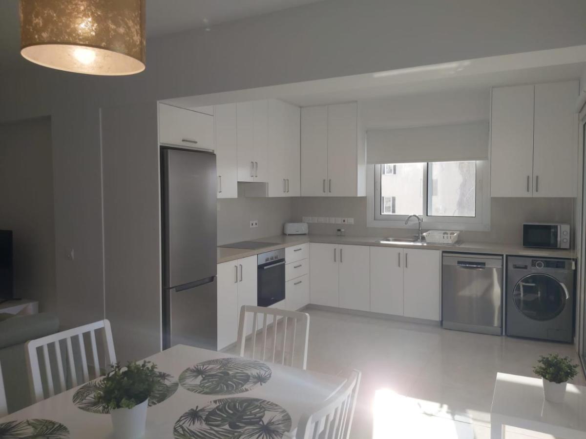 Dinglis Residences 31 Larnaca Extérieur photo