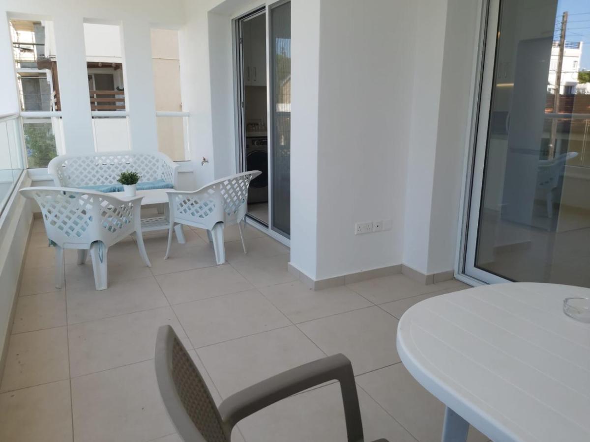 Dinglis Residences 31 Larnaca Extérieur photo