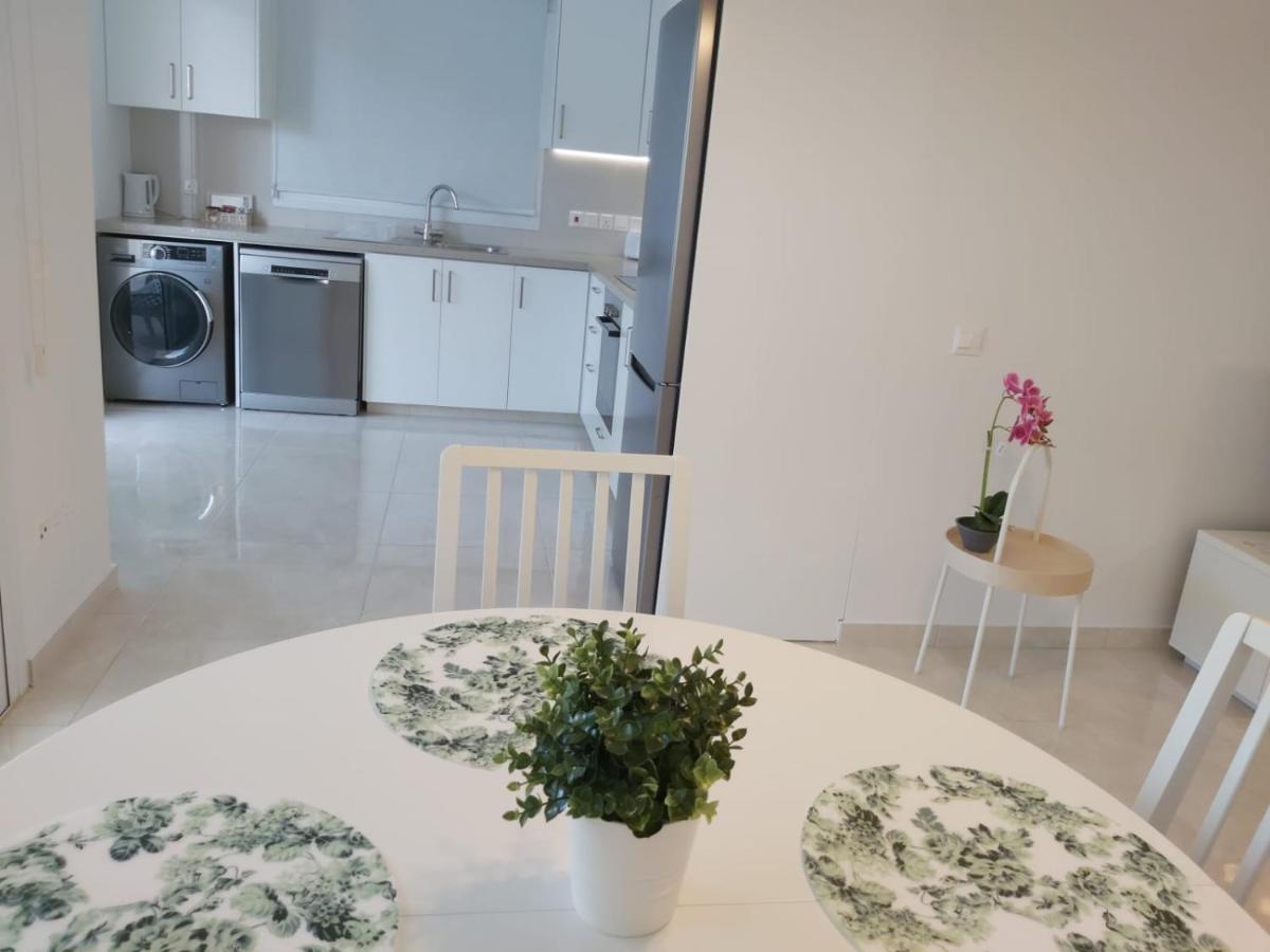 Dinglis Residences 31 Larnaca Extérieur photo